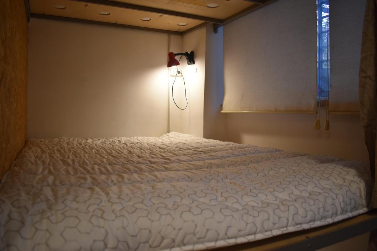 SLEEP STUDIO HOSTEL Ladies Only Женский Хостел Ереван Екстериор снимка