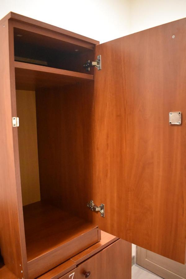 SLEEP STUDIO HOSTEL Ladies Only Женский Хостел Ереван Екстериор снимка