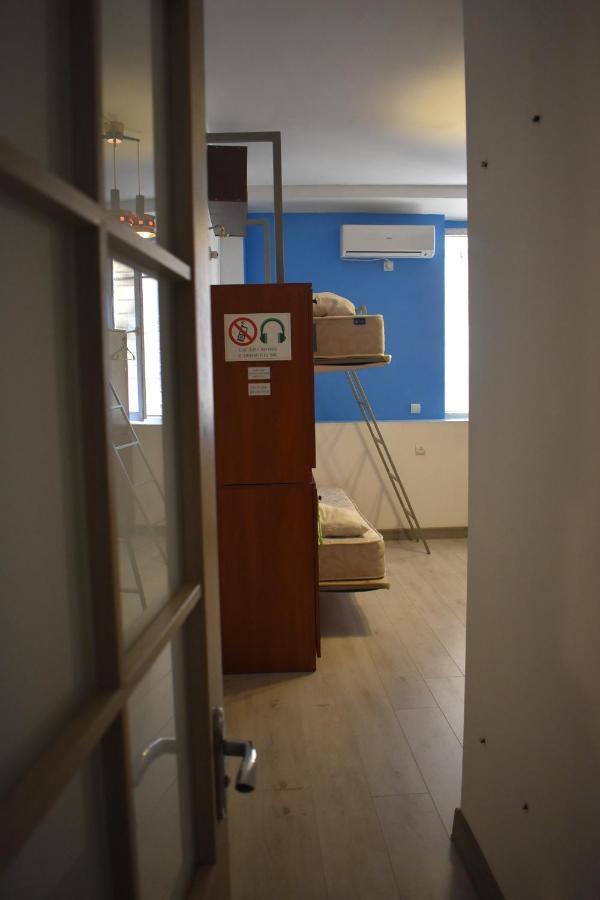 SLEEP STUDIO HOSTEL Ladies Only Женский Хостел Ереван Екстериор снимка